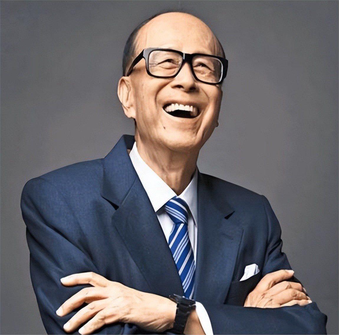 押注全球石油变局！李嘉诚的能源大腾挪：千亿卖电网，百亿囤油砂，释放什么信号？新能