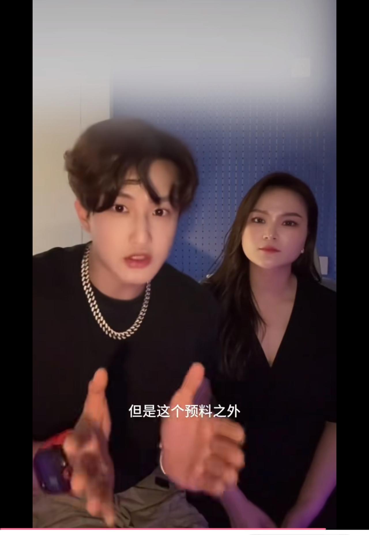 陈楚生歌手舞台《我拿什么把你留住》的哨音不算失声，也不是真正的失误。其实，我对