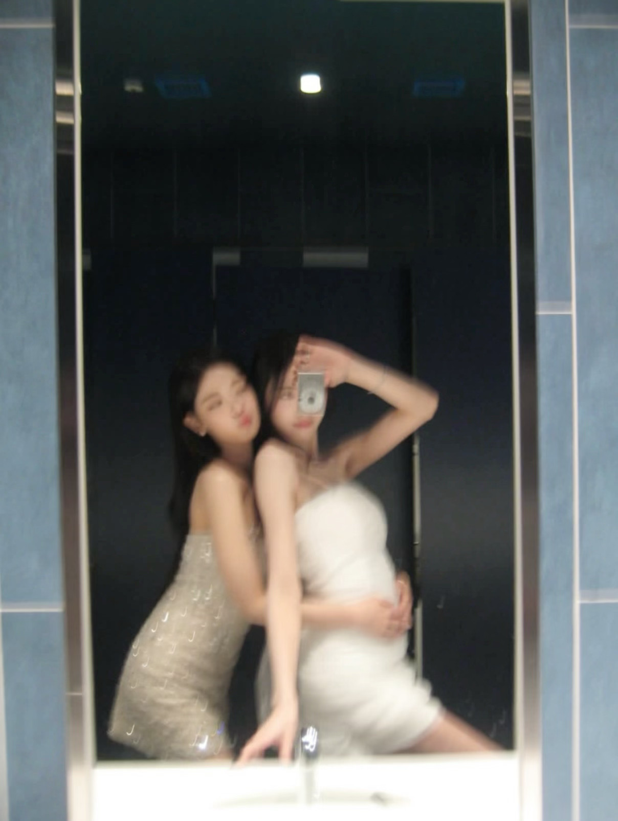 不像女爱豆的ig更新～我还以为我关注的女同博主又发日常了呢🙊🙊🙊