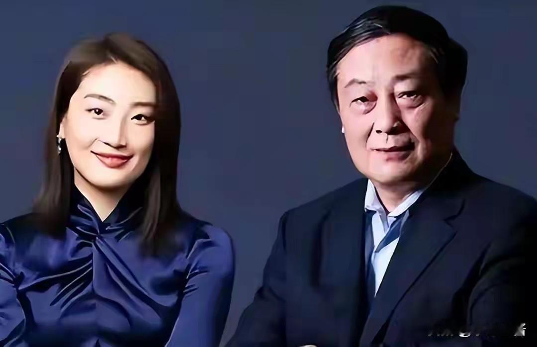 人走茶凉。43岁的宗馥莉，在父亲去世一年后，还是彻底搞砸了，11月27号，宗