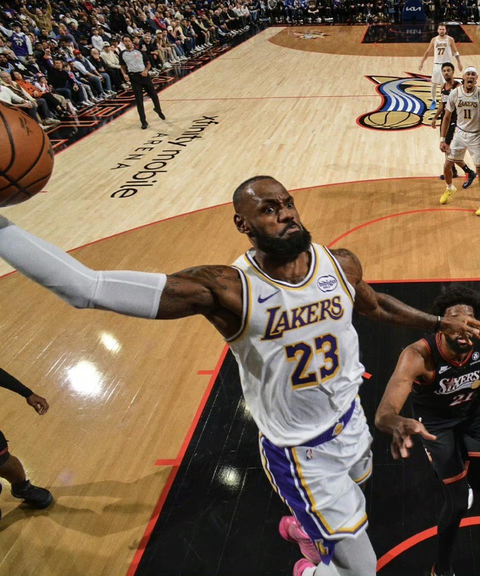 詹姆斯把SGA的“犯规密码”给彻底破解了！詹姆斯直言，限制SGA（谢伊·吉尔杰