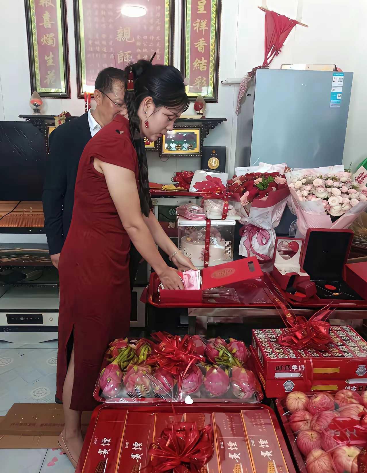 不得不说，这样的订婚越来越多了啊！