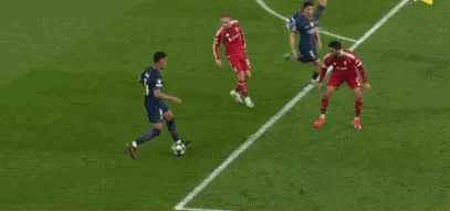 科纳特“世界级”的防守？真不值得提倡+学习。如果足球有剧本，这里不会没有。