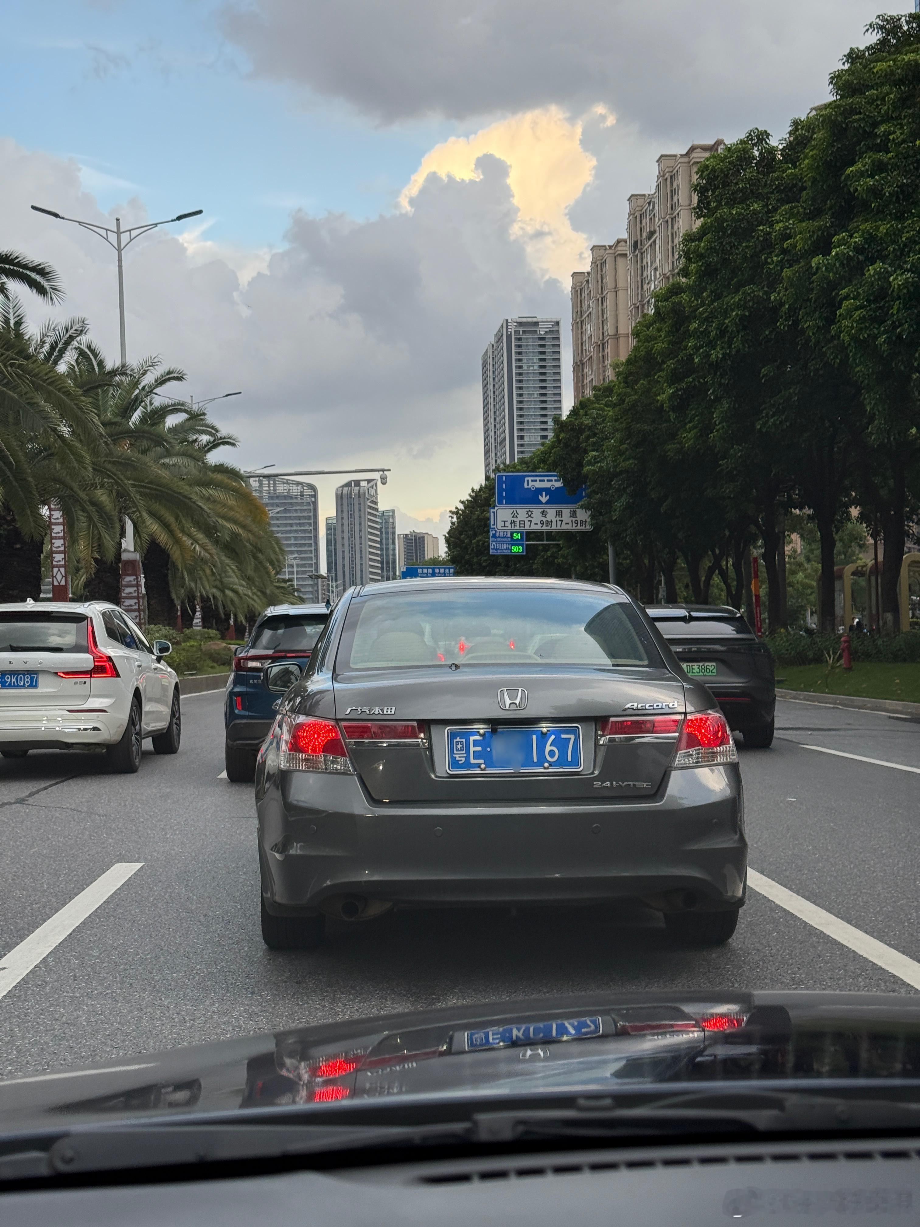 在粤语区用这个车牌，着实需要勇气[点赞][点赞]​​​