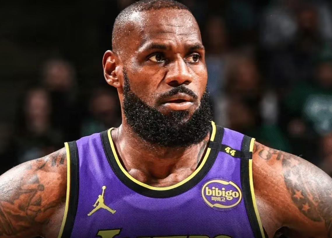 湖人今晚气得要睡不着了！心仪中锋惨遭截胡，勇士1换2躺赢！今年NBA选