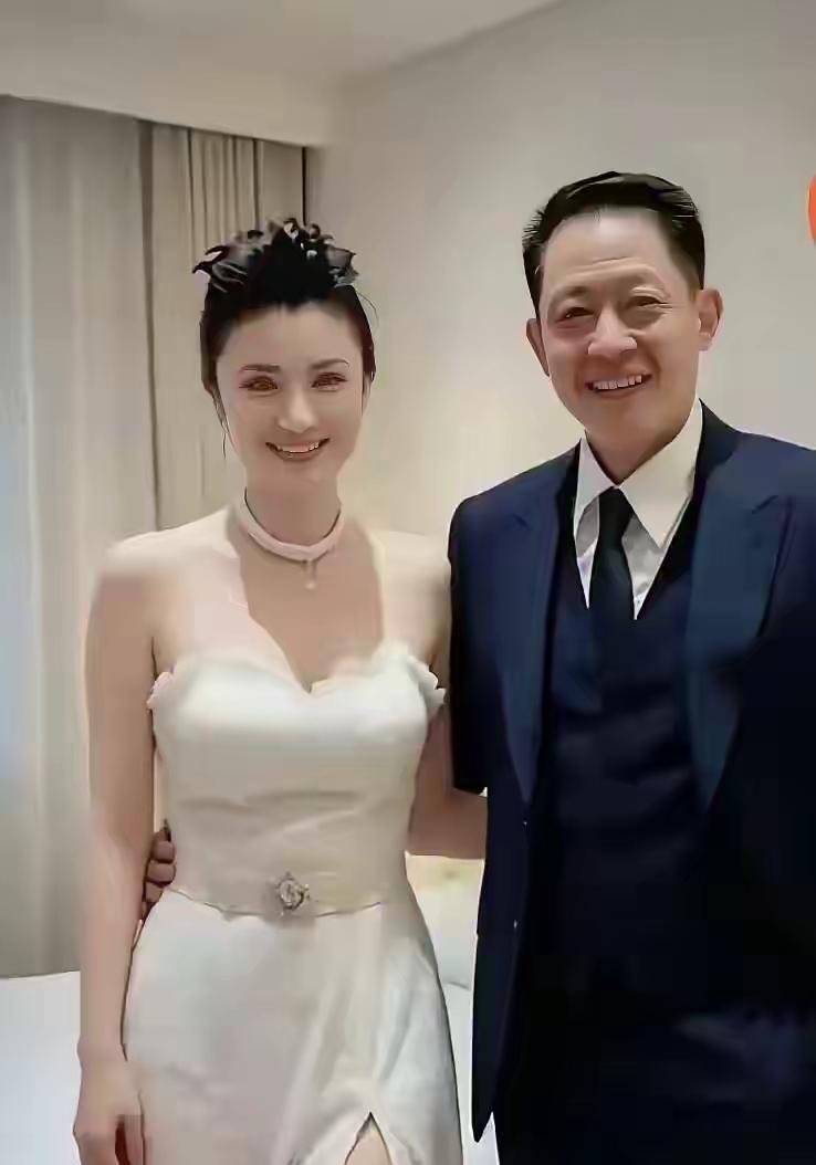 王志文陈坚红夫妻照
