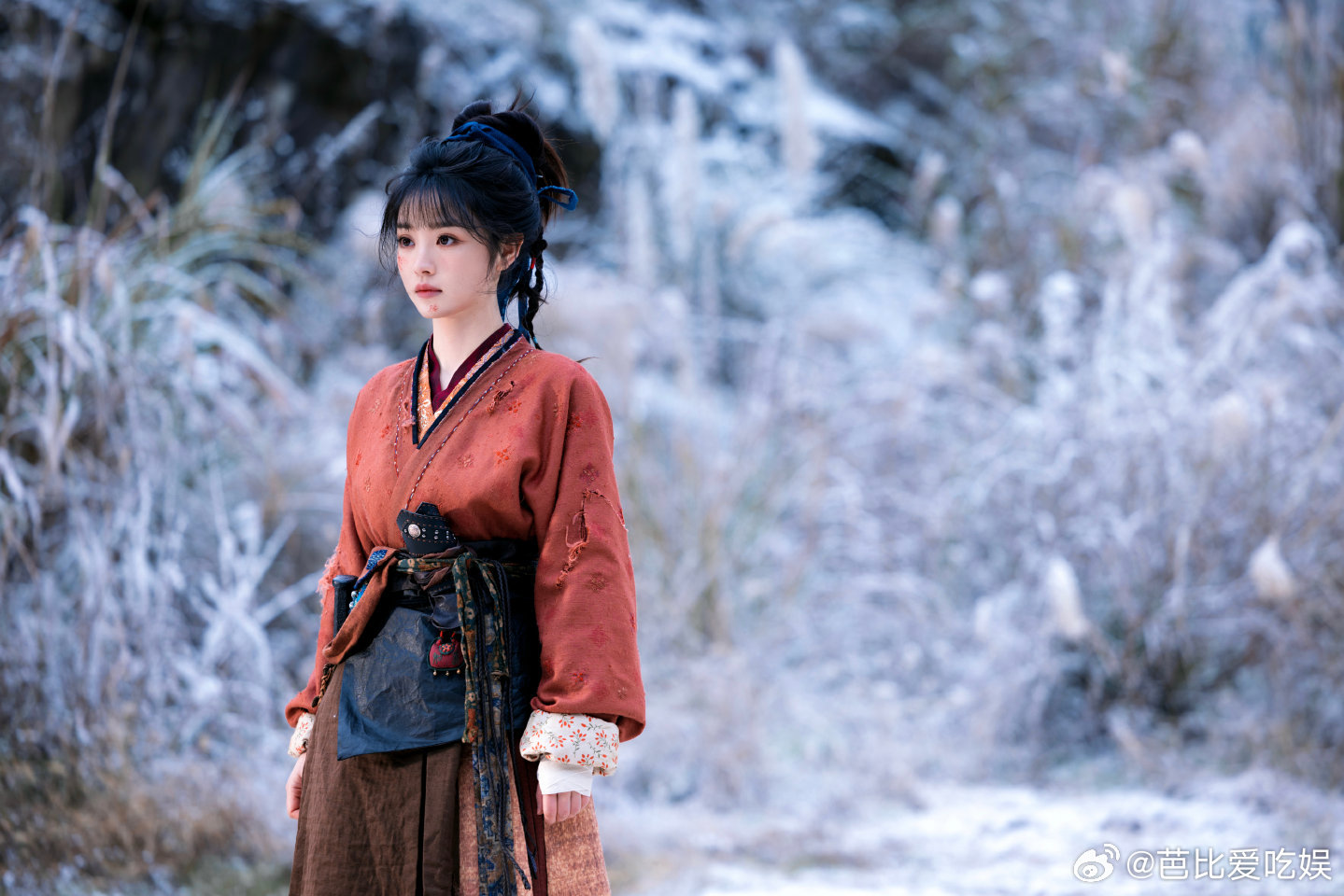 谁还没试过逐玉同款造型变装逐玉刷到逐玉变装直接沦陷🤩！谢征雉鸡翎盔甲造型帅到