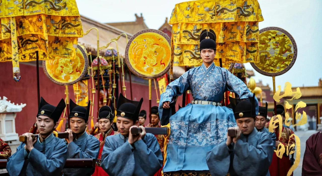 今日话题：朱标如果活着真能镇得住蓝玉吗？？？网友甲：朱标活着，蓝玉不会死，蓝