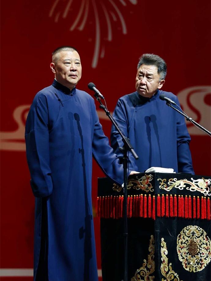 这是来了多少人，把郭德纲都给惊讶地发文说：站台上一看呐，好多人啊！上周六，郭德纲