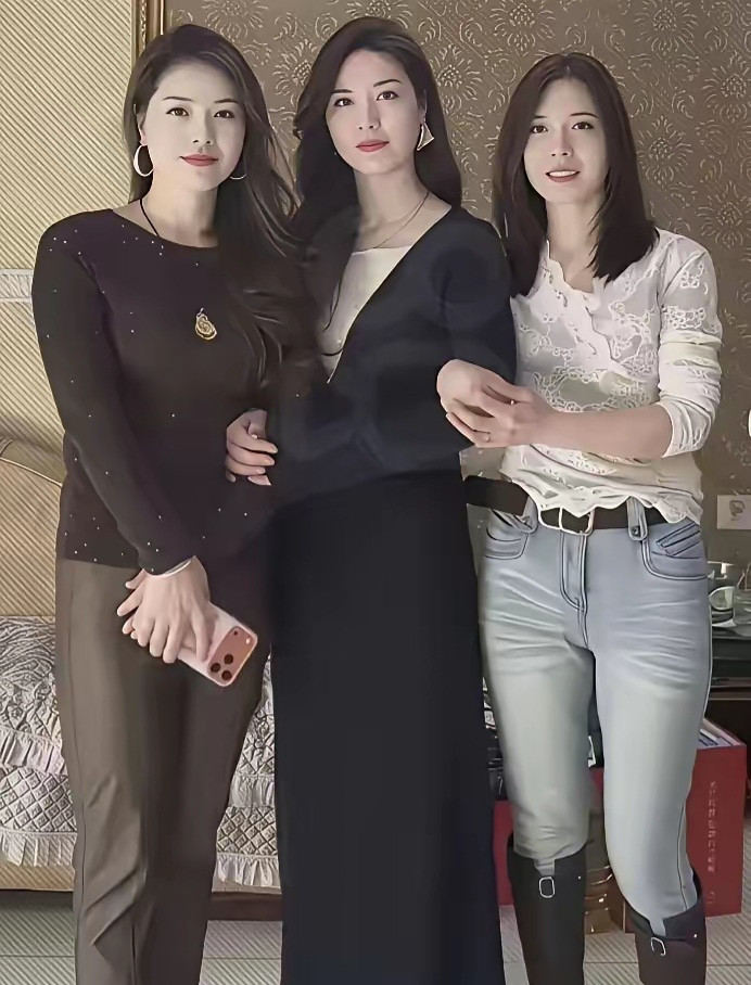 想结婚了还没对象，选哪个