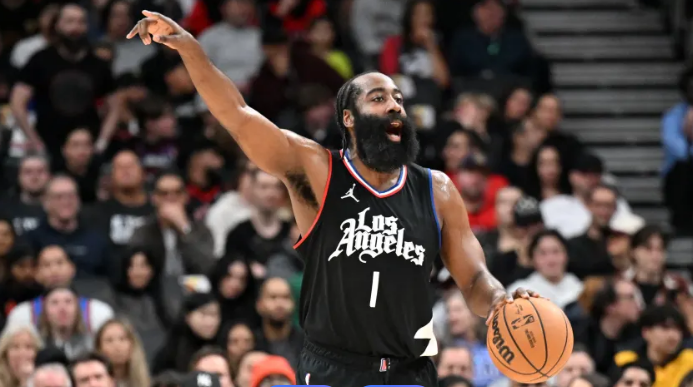 前NBA球员杰夫-蒂格语出惊人！蒂格近日在节目中谈到哈登时说道：“我从未在一支拥