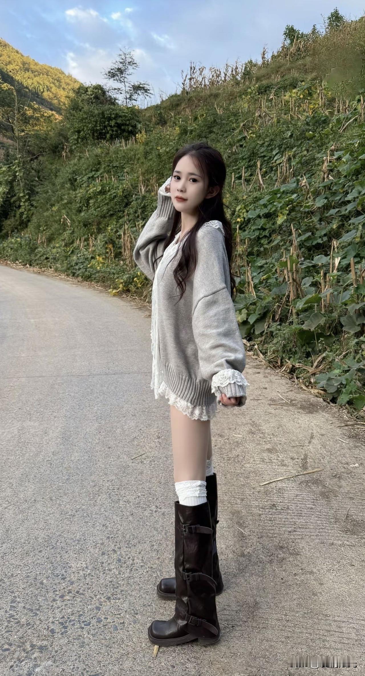 任何关系，只要别人不考虑你的感受你就要及时止损，人生不是用来讨好别人的，而是用来