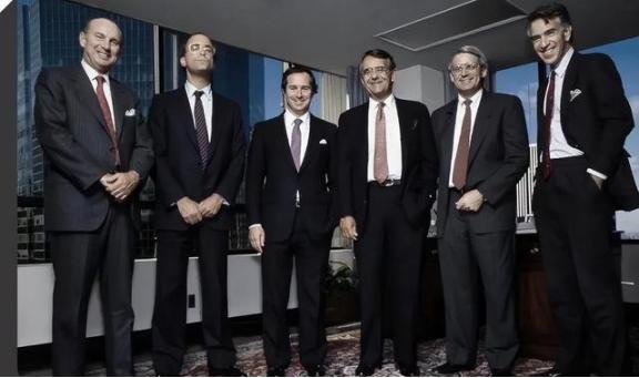 幕后买家浮出水面！买走李嘉诚港口实际控制权的，可能不是特朗普也不是贝莱德，这个真