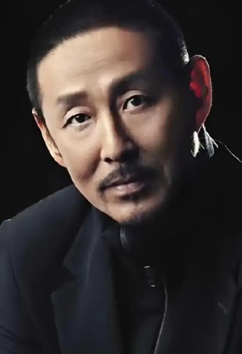 陈道明告诫女儿：“宁可嫁一个没文化的，也别碰那种有文化的伪君子，道貌岸然的伪君子