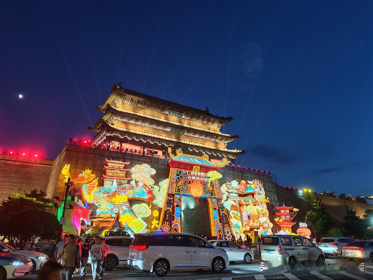 大同古城夜景入选中国最美城市夜景，那必须美啊！它在2025中国最美城市夜景榜单中