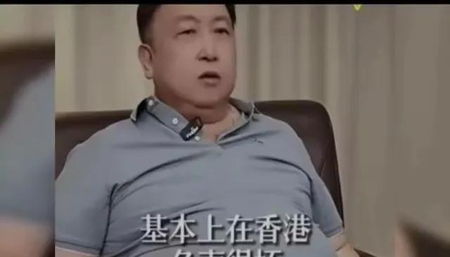 王晶真敢说，连李嘉诚都敢骂！著名导演王晶日前在接受采访时说，李嘉诚在香港名声很
