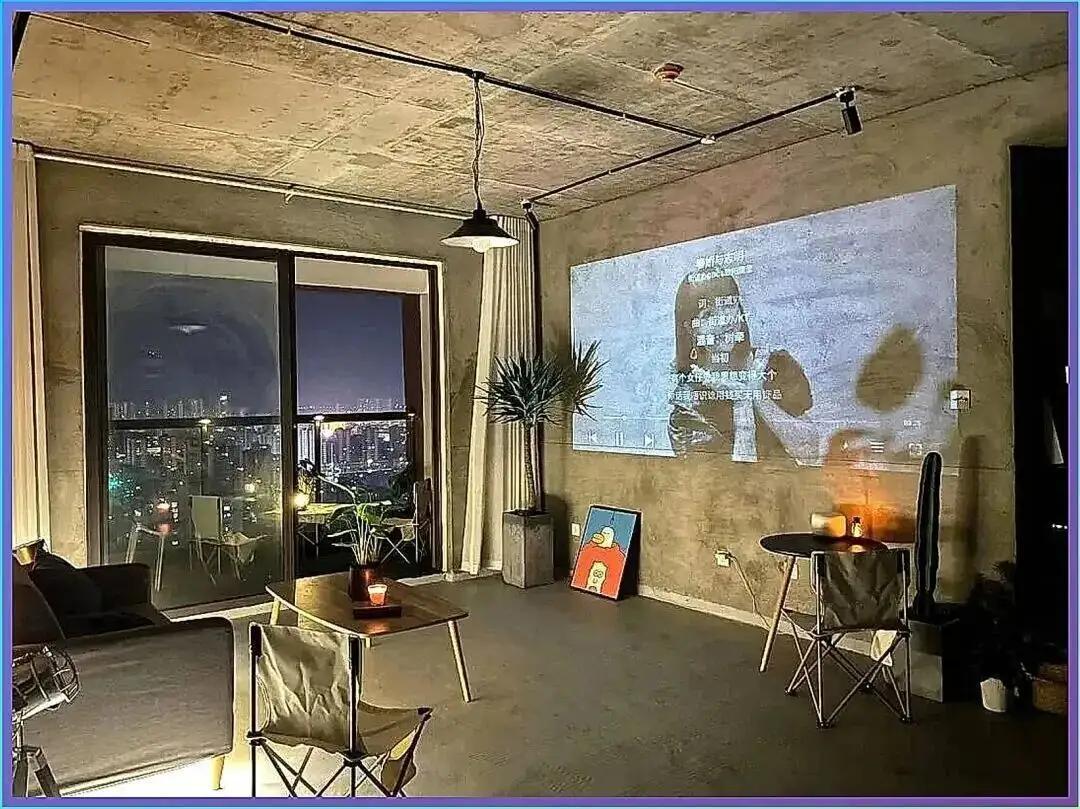 河北一夫妻，因入住毛坯房而走红，花费不到5千，反而很舒适！