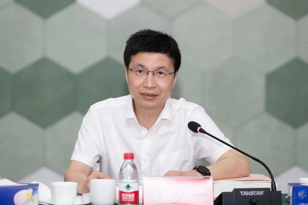 程步一, 已任广东省民政厅党组书记