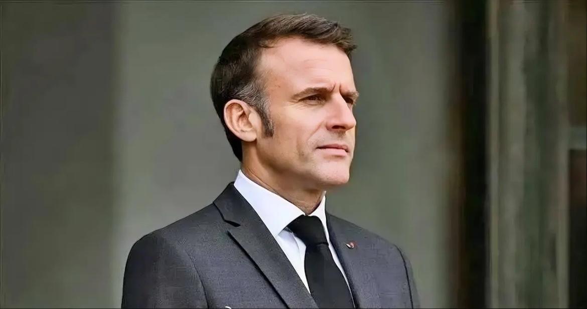 近日，法国马克龙政府就本届G7峰会相关议题对外表态，1.确认中国不会出席本次峰会