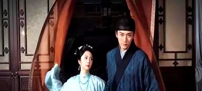 张新成扔掉的剧本，硬生生被刘学义捡起来演成了王炸。第20集，刘学义死盯镜头，一句台词没有，眼眶憋得通