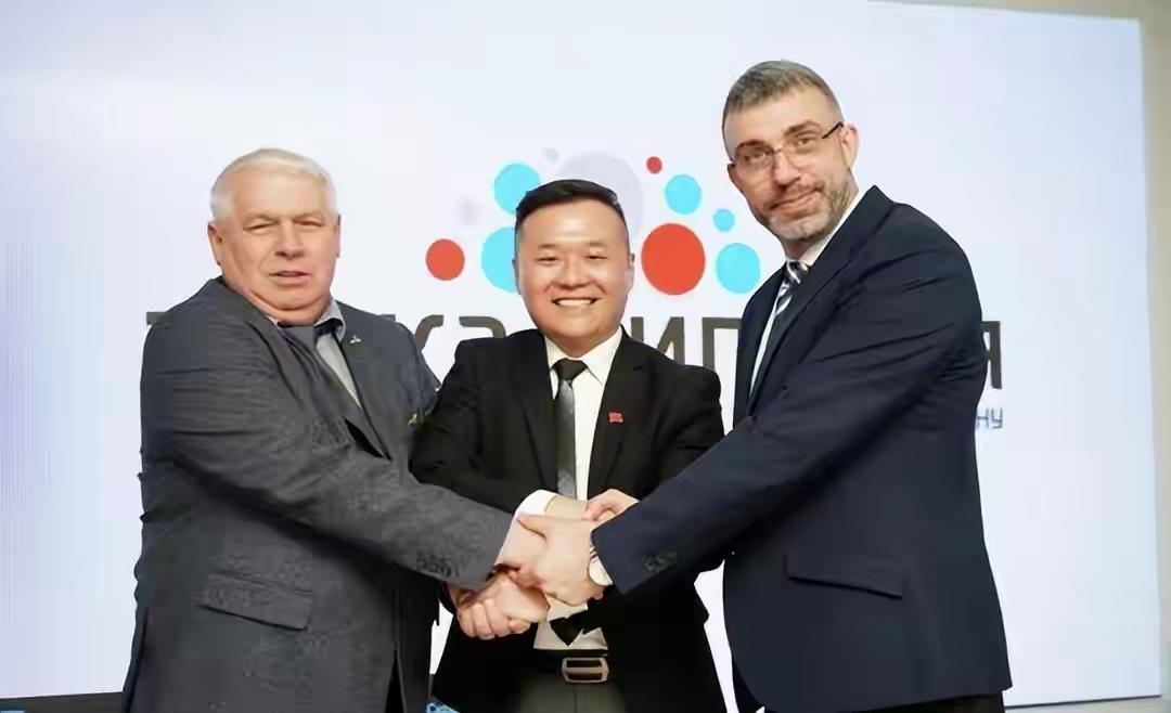 别被中俄贸易数据忽悠！真正可怕的，是低估自己总有人拿2025中俄贸易小幅下