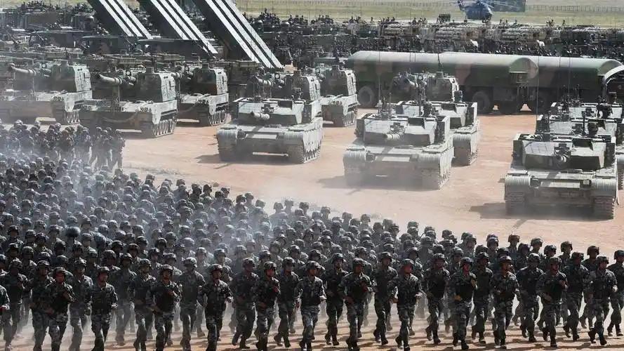 为什么现代军事演习，几乎没有军这一级别的实战对抗？因为这要是那样做，第二天早上全