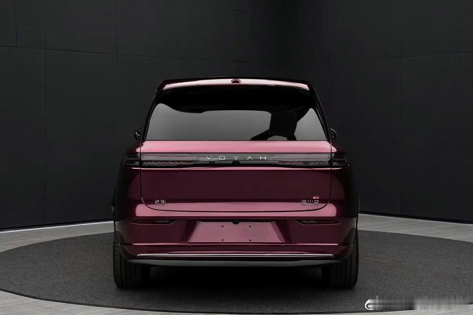 岚图泰山8五座版来了？看了下通用名称叫岚图泰山8/M/E车身尺寸长宽高分别