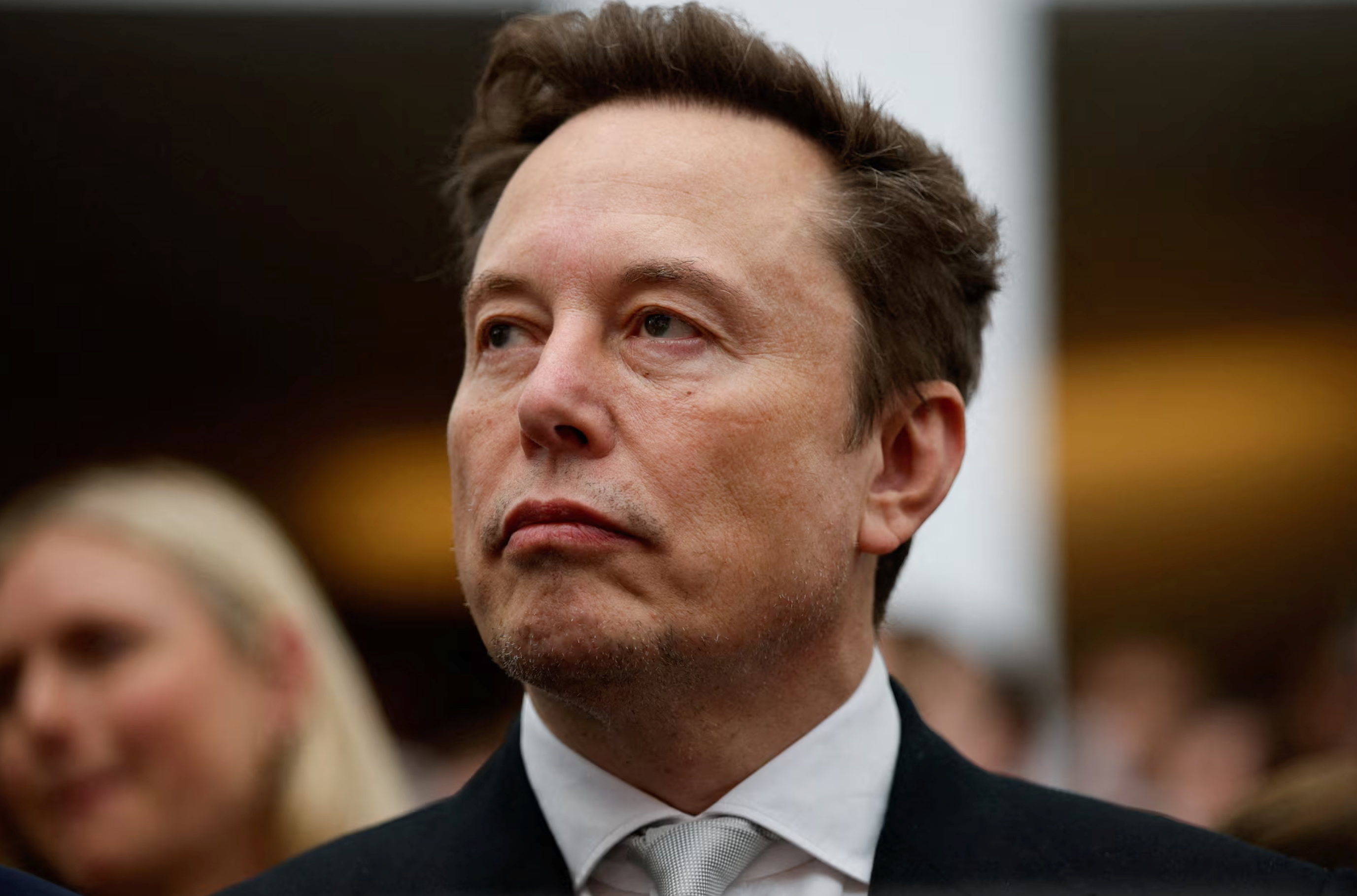 特斯拉Q3财报电话会: 努力争取FSD在华获批, 不再评论与SpaceX合并