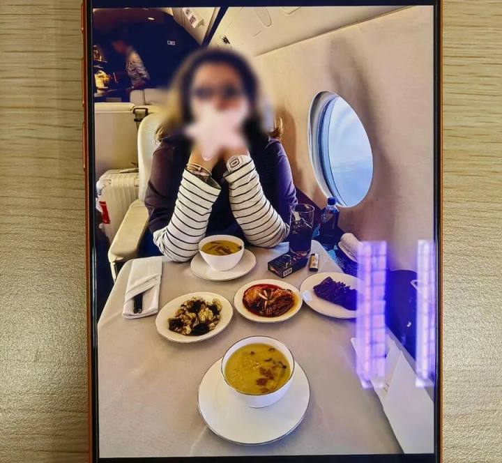 “富二代”1年花光1300万元! 包机出游、入住高档酒店……已被刑拘