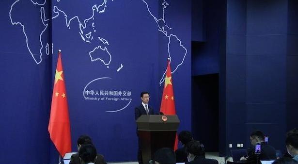 故意的，绝对是故意的！6月29号那天的外交部例行记者会，本来就是普普通通的日常提