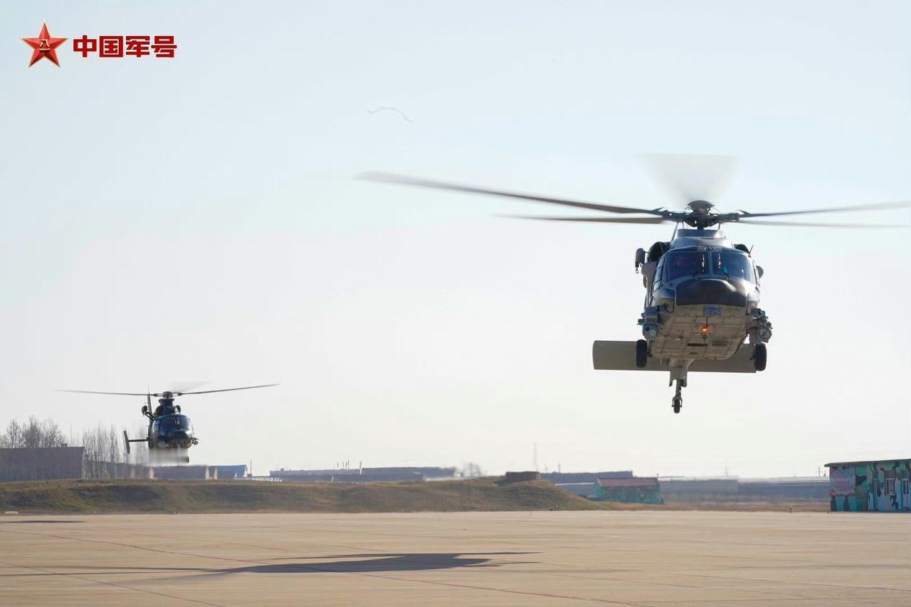 作为空军首款可远程投送的搜救直升机，直-20KS的折叠尾梁设计堪称点睛之笔，能轻