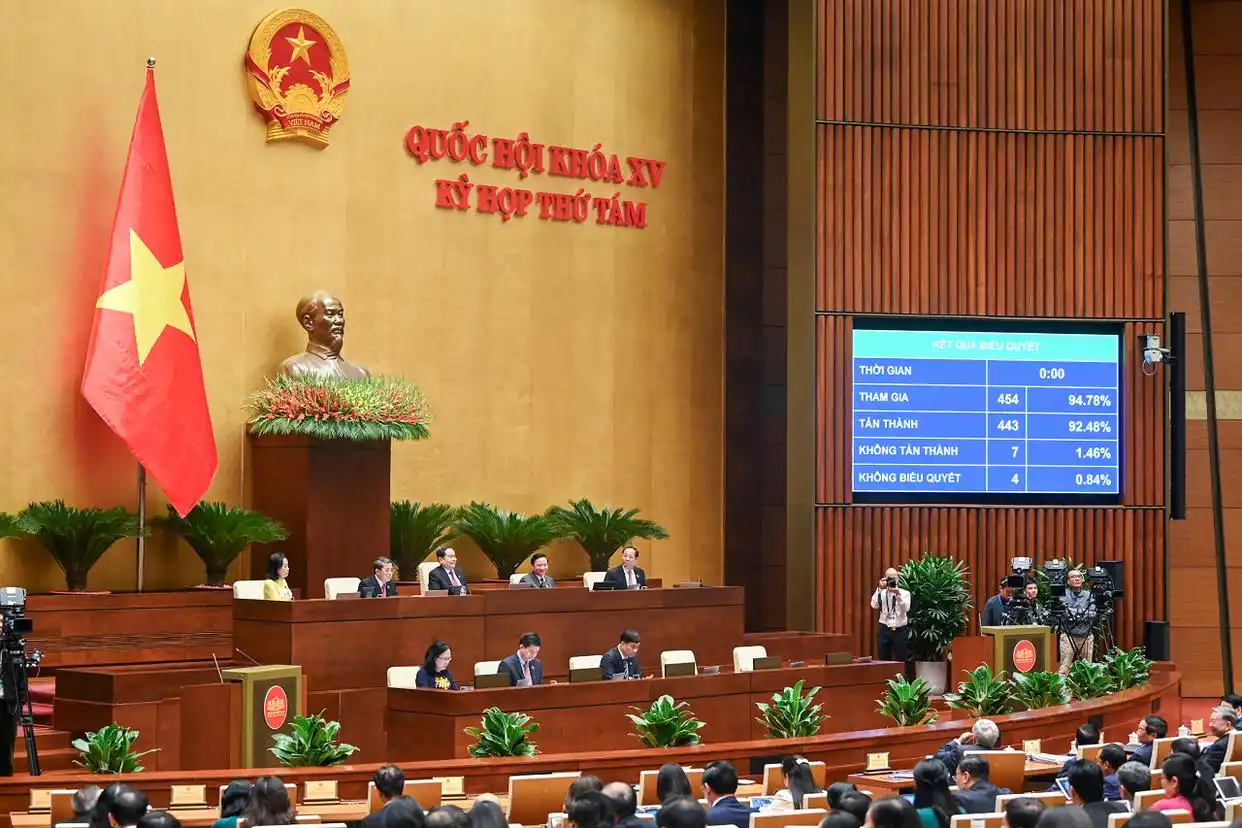 673亿美元的南北高铁，国会高票通过，越南全民沸腾，结果连“找人做可研报告”都黄了。TV-02咨询招