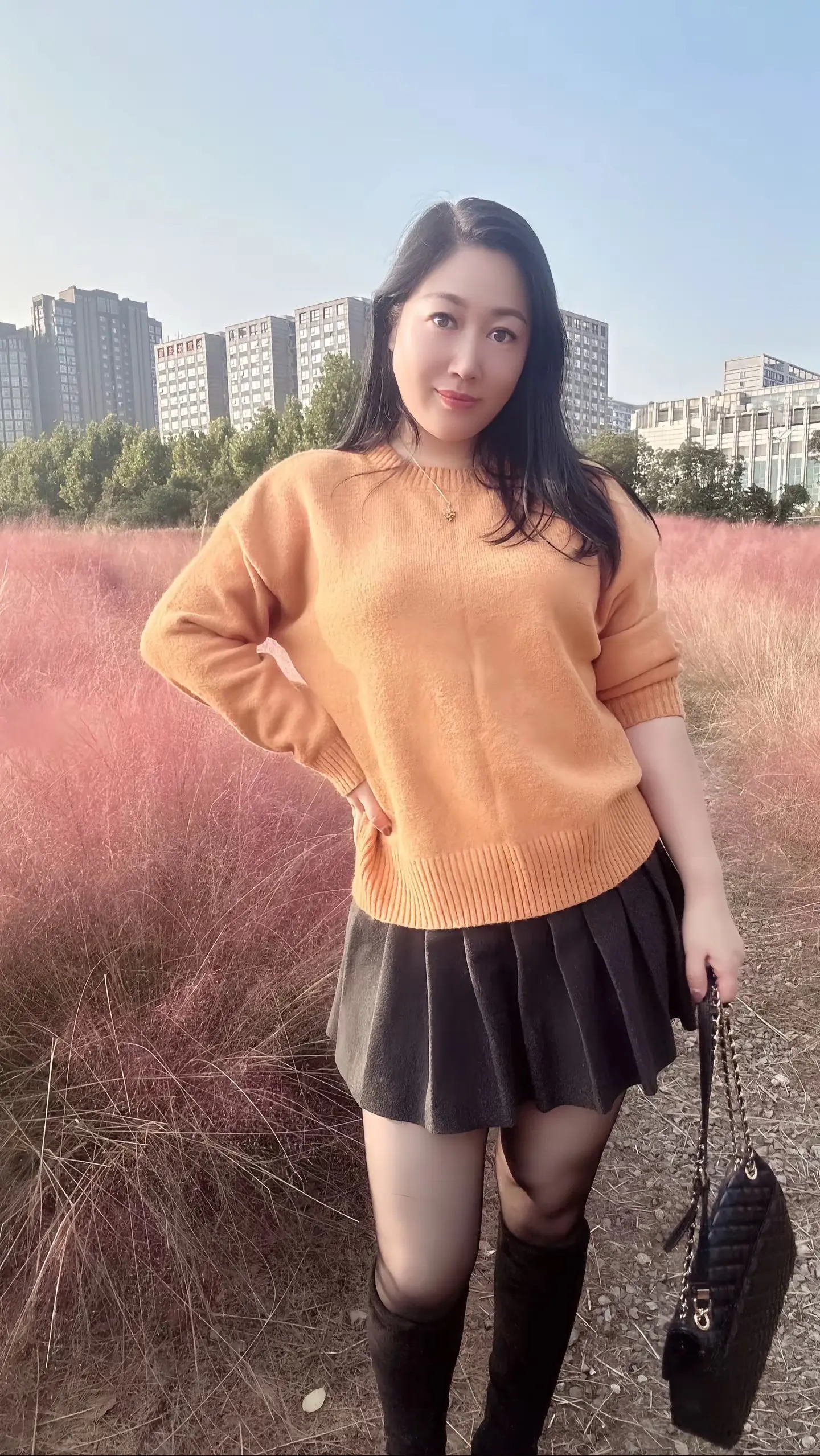 相有心生，一个面相舒服的人，十有八九是个。好人，因为一颗阴暗的心，撑不...