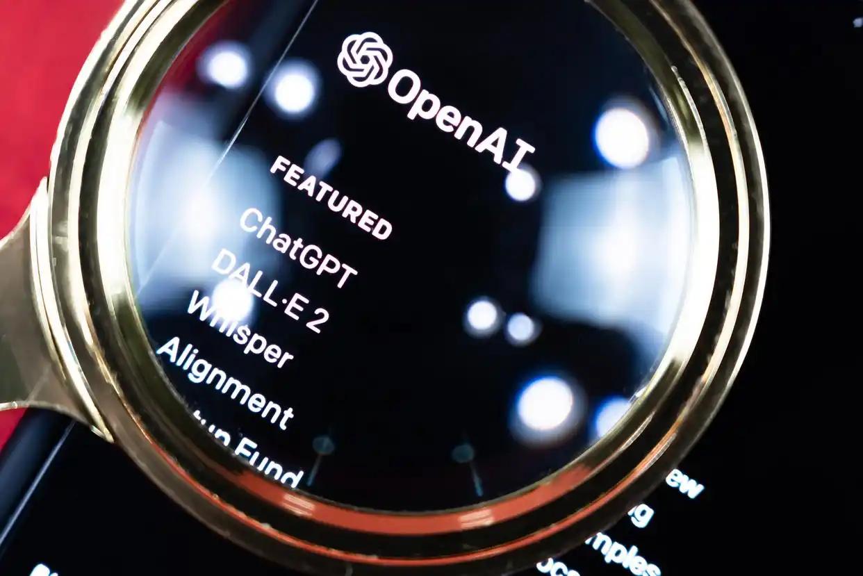 OpenAI王炸GPT-5.5登场！吊打Claude、Gemini，AI要逆天？