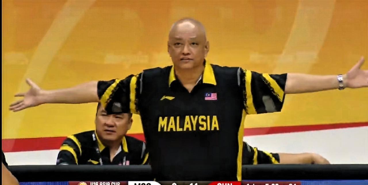中国男篮U16太豪横，亚洲杯面对马拉西亚男篮，开局就碾压，前5分钟打出14-2，