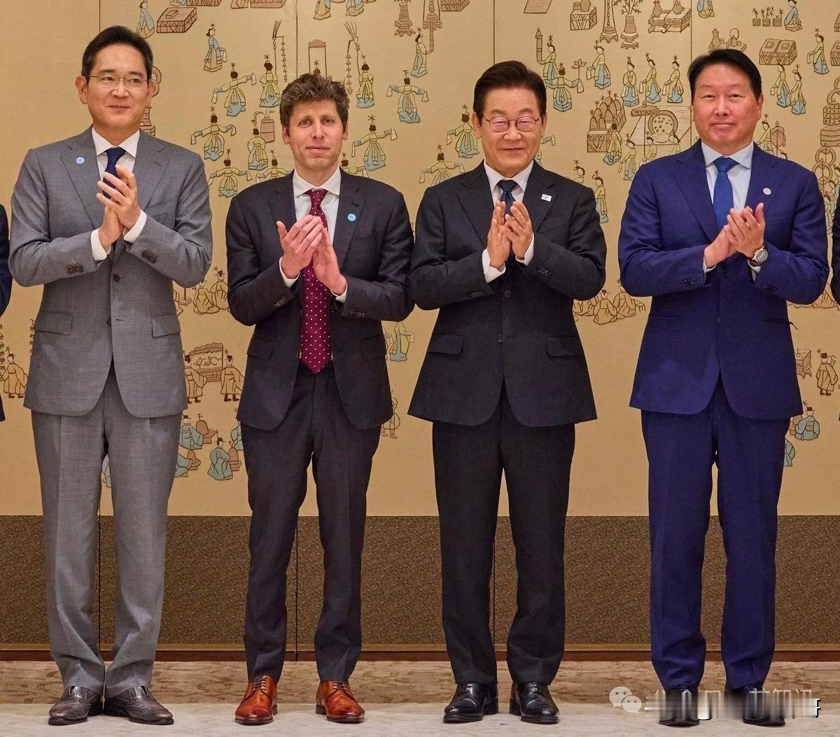 OPENAI跑去韩国，从三星和SK那里承包了每个月90万片的DRAM和HBM。