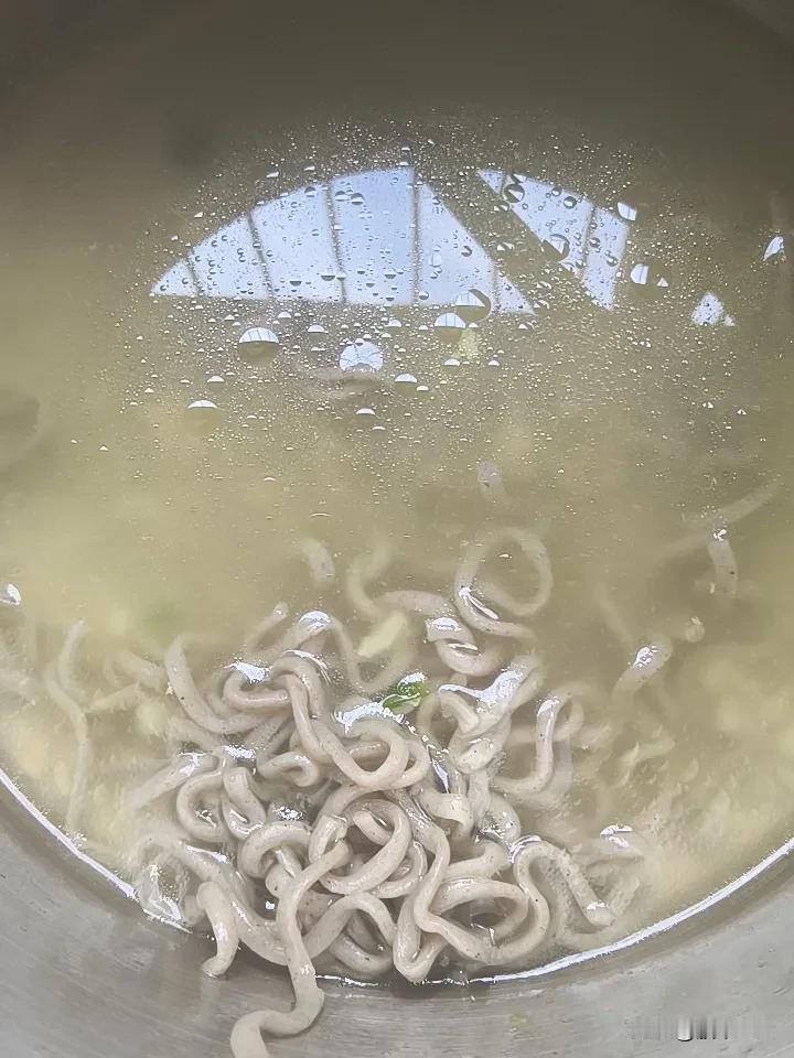 到20%。好的时候会到35%左右。我主要就是投资高股息白马股，在他们股价低