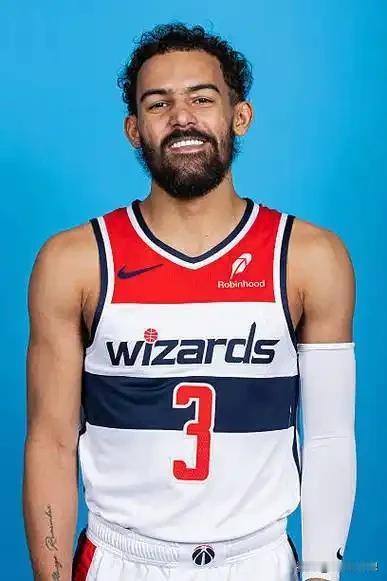 下赛季NBA十大溢价合同！大家认同吗？保罗·乔治（76人）——快37岁了还大