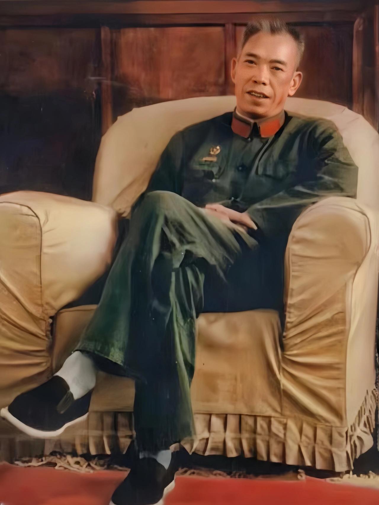 梁兴初平反之后，便执意要离休，这是为何呢？1981年10月，梁兴初获得了平反，中
