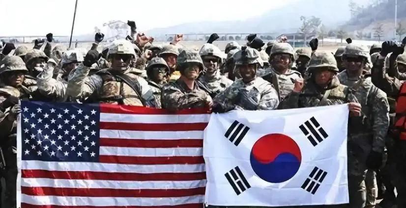 美国执法人员用铁链捆绑韩国工人让韩国媒体怒了。本来以为和美国谈的挺好了，答应投