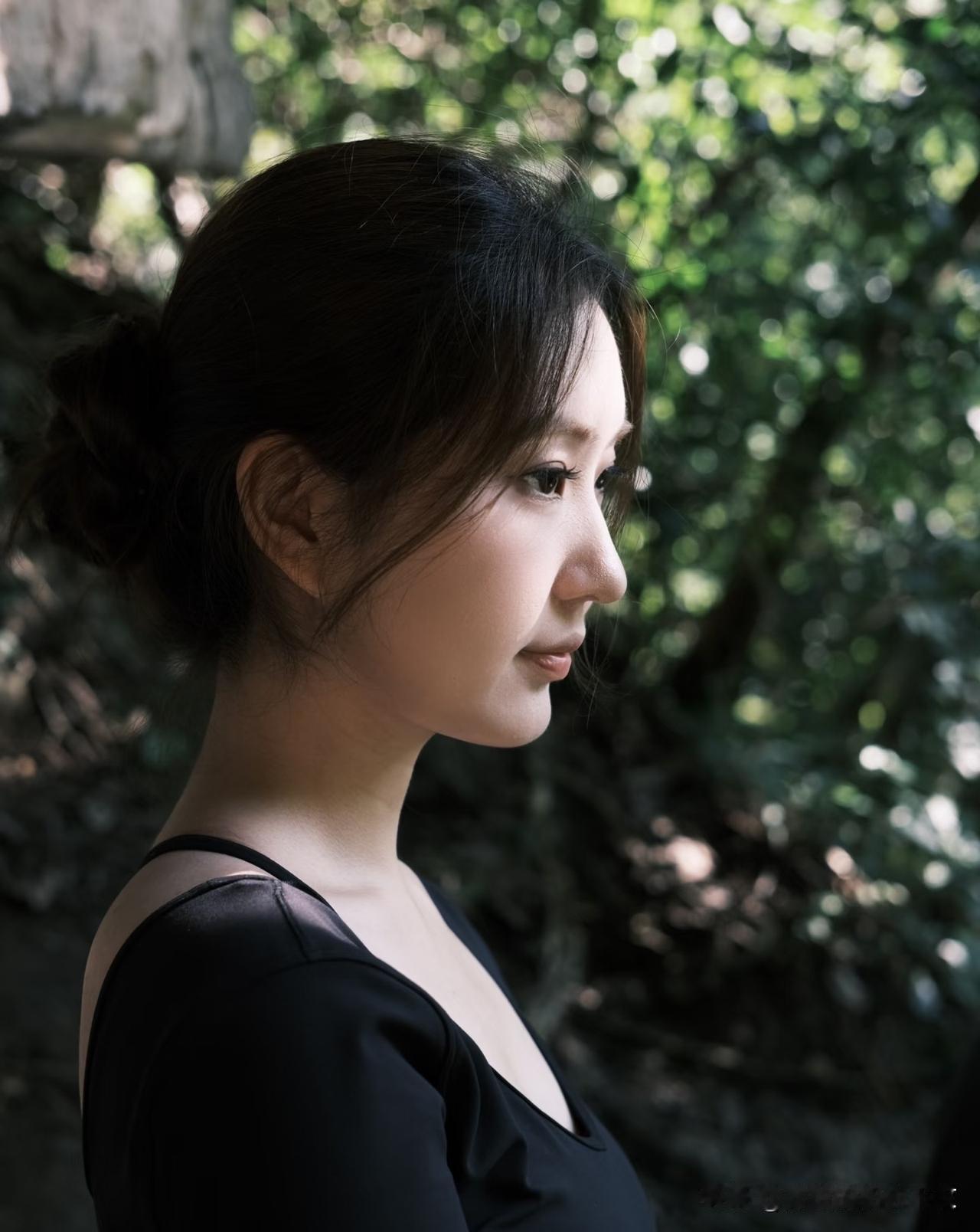 清新脱俗，与大自然接触，聆听大自然的声音！清新脱俗的女孩子是什么样子的呀自然清