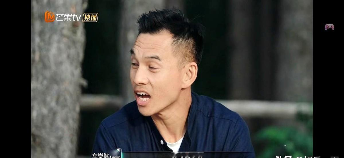 papi酱一句话，直接说透了无效沟通的尽头。节目里，演员李施嬅简直...