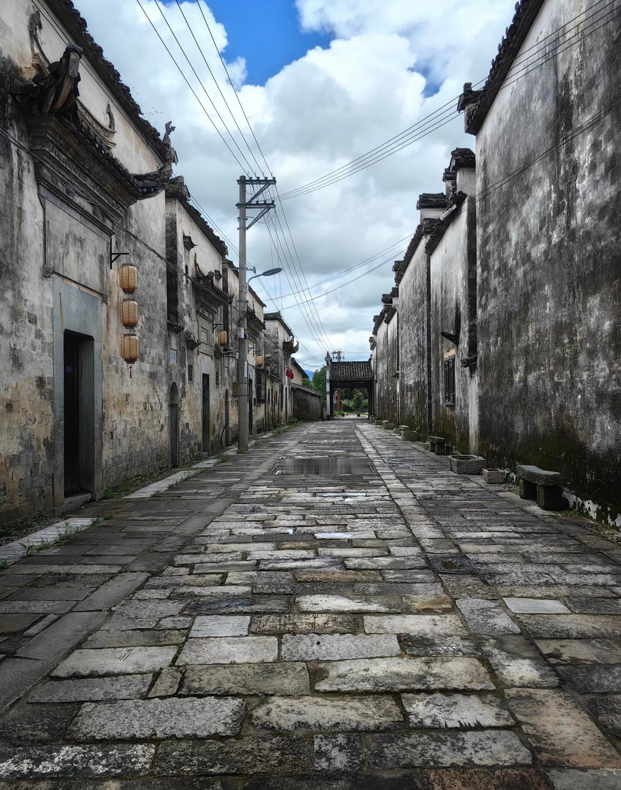 安徽.黟县丨皖南小众村落立川村如果你想体验传统徽州古村落之美，除了近年来火出