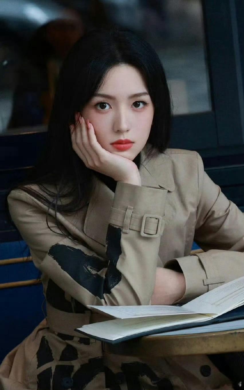 十二星座之说变脸就变脸指数：第一名：白羊座：脾气比较直，惹他们不高兴，马上变脸模