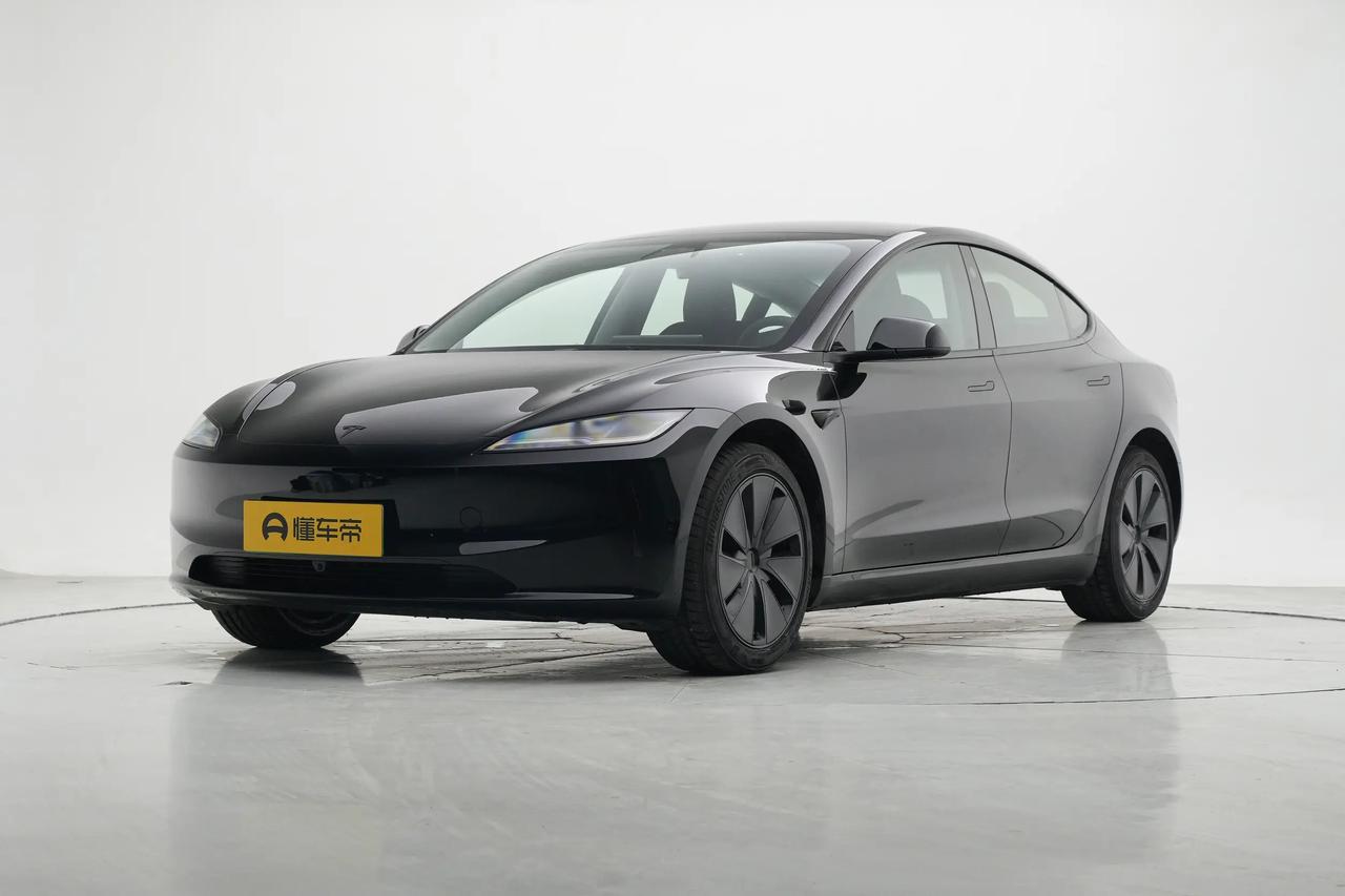 想买特斯拉Model3的朋友建议好好研究一下比亚迪海豹07EV昨晚刚上，两