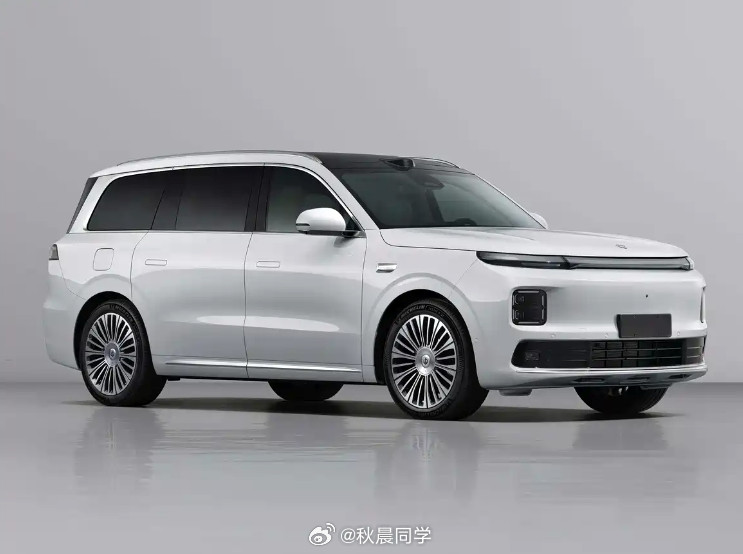 零跑D19纯电版+增程版最大亮点：前一后二三电机