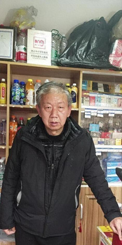 从亚洲最佳门将到默默守店：张惠康的沉默，是对时代最震耳欲聋的控诉