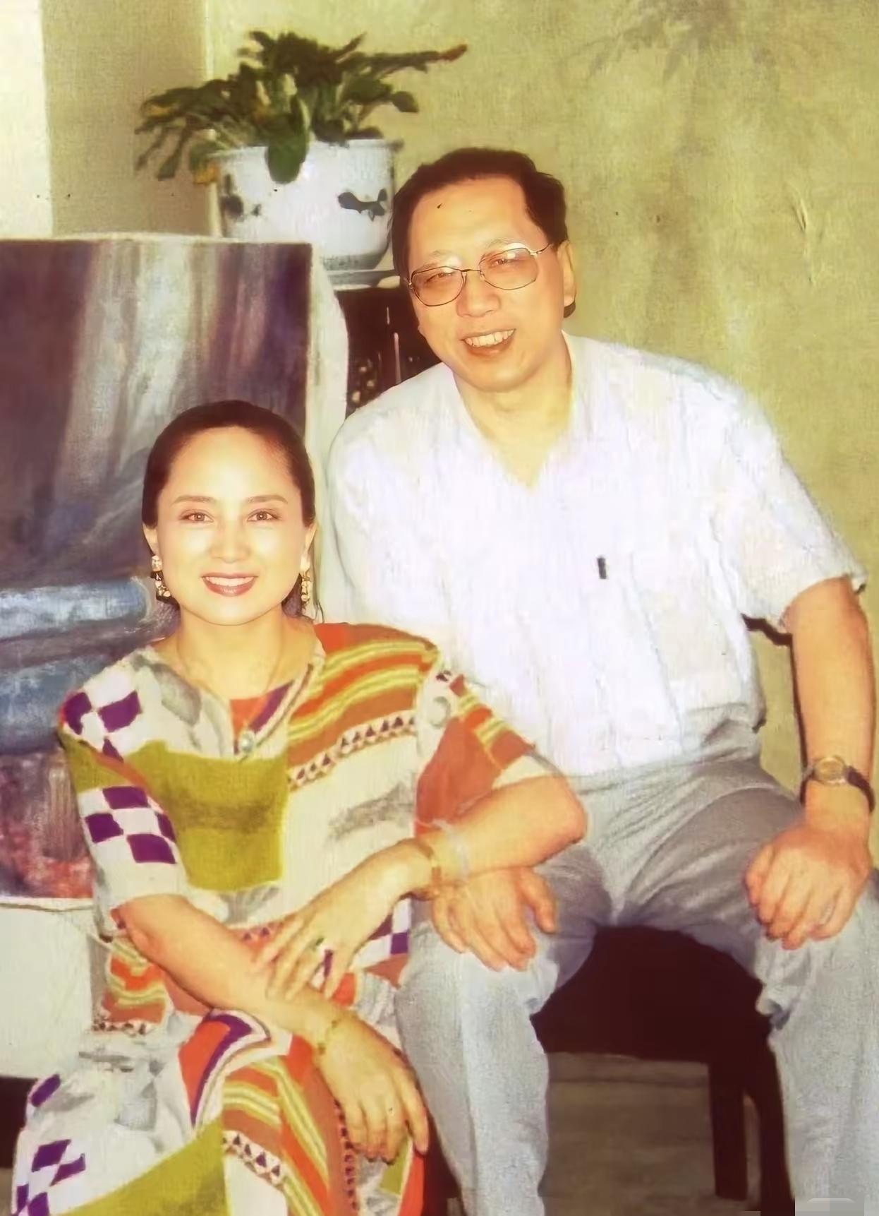 49岁，在娱乐圈，本该是"过气"的年纪。刘琳偏不。两周，从零开始学戏曲身段。