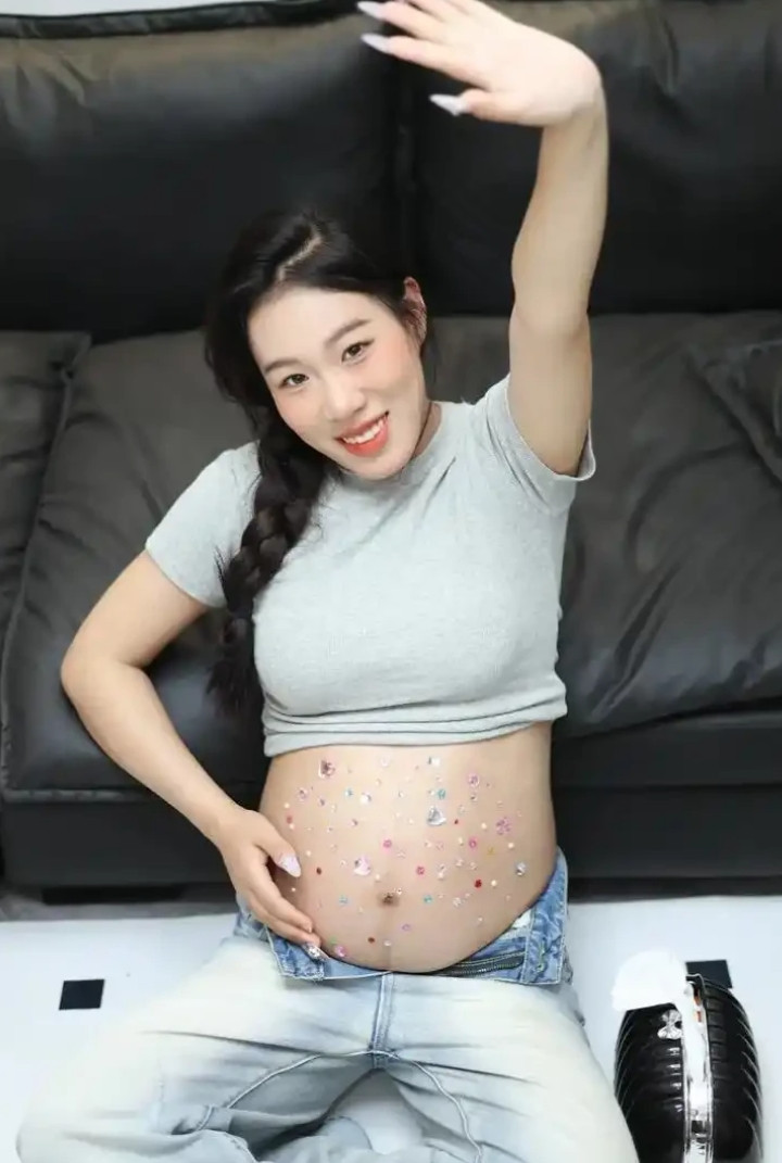 小姨子怀孕后通过相亲嫁到外地，男方说不介意孩子。后来孩子生病验血，发现血型和爸爸
