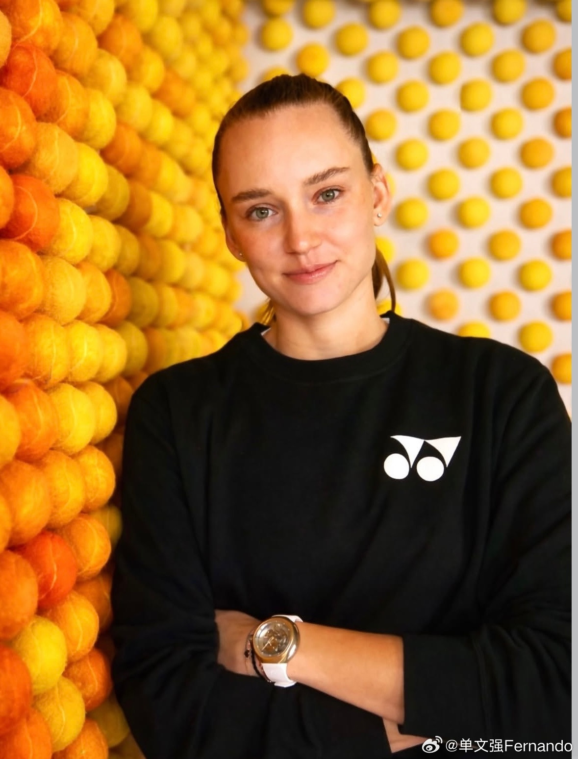 莱巴金娜，阳光双赛，一个亚军+一个四强，很稳定高强度的输出……正好到今天为止，2